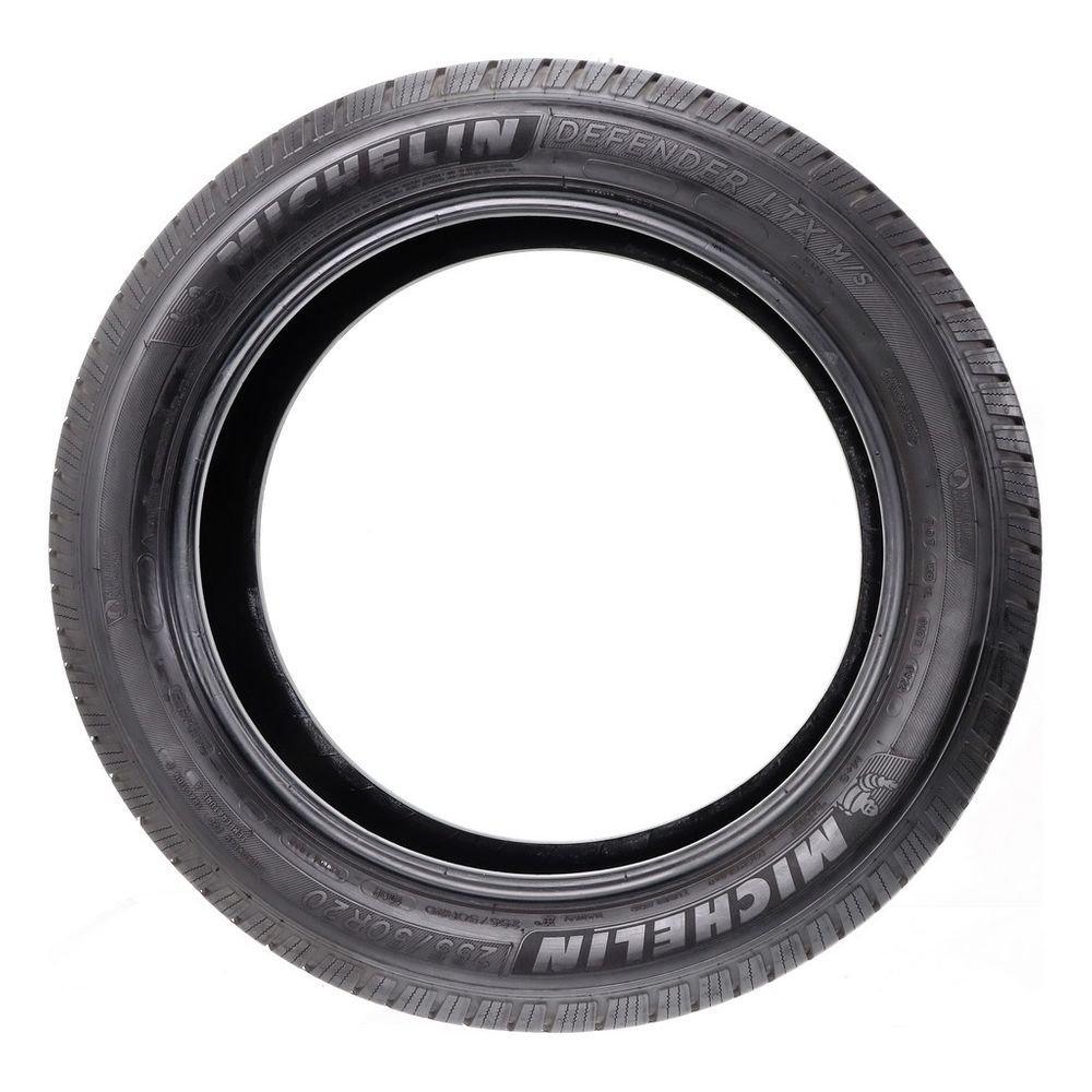 Set of (2) Used 255/50R20 Michelin Defender LTX M/S 109H - 10-10.5/32 - Image 3