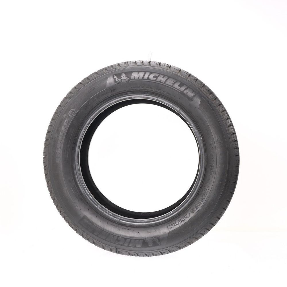 Set of (2) Used 225/65R17 Michelin Latitude Tour 100T - 8.5/32 - Image 3
