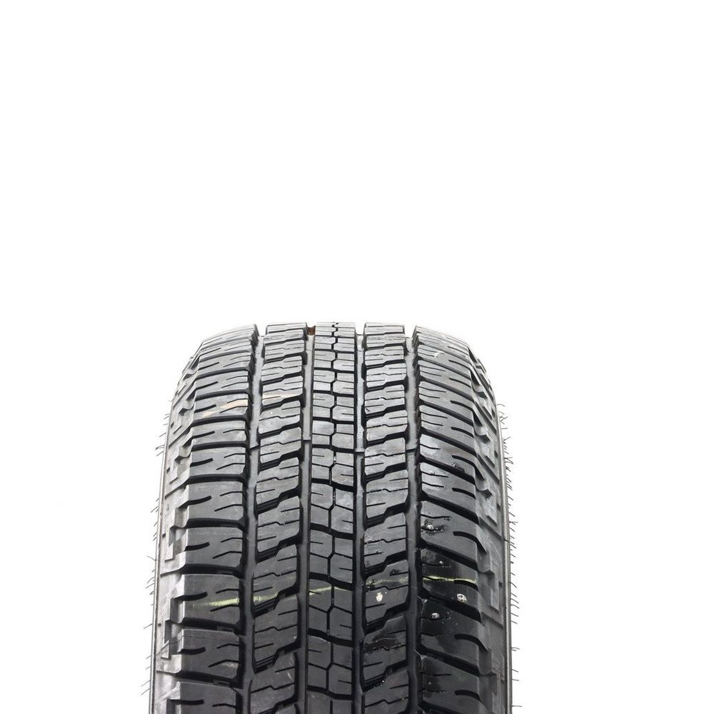 New 235/65R17 Goodyear Wrangler Fortitude HT 104T - Image 2