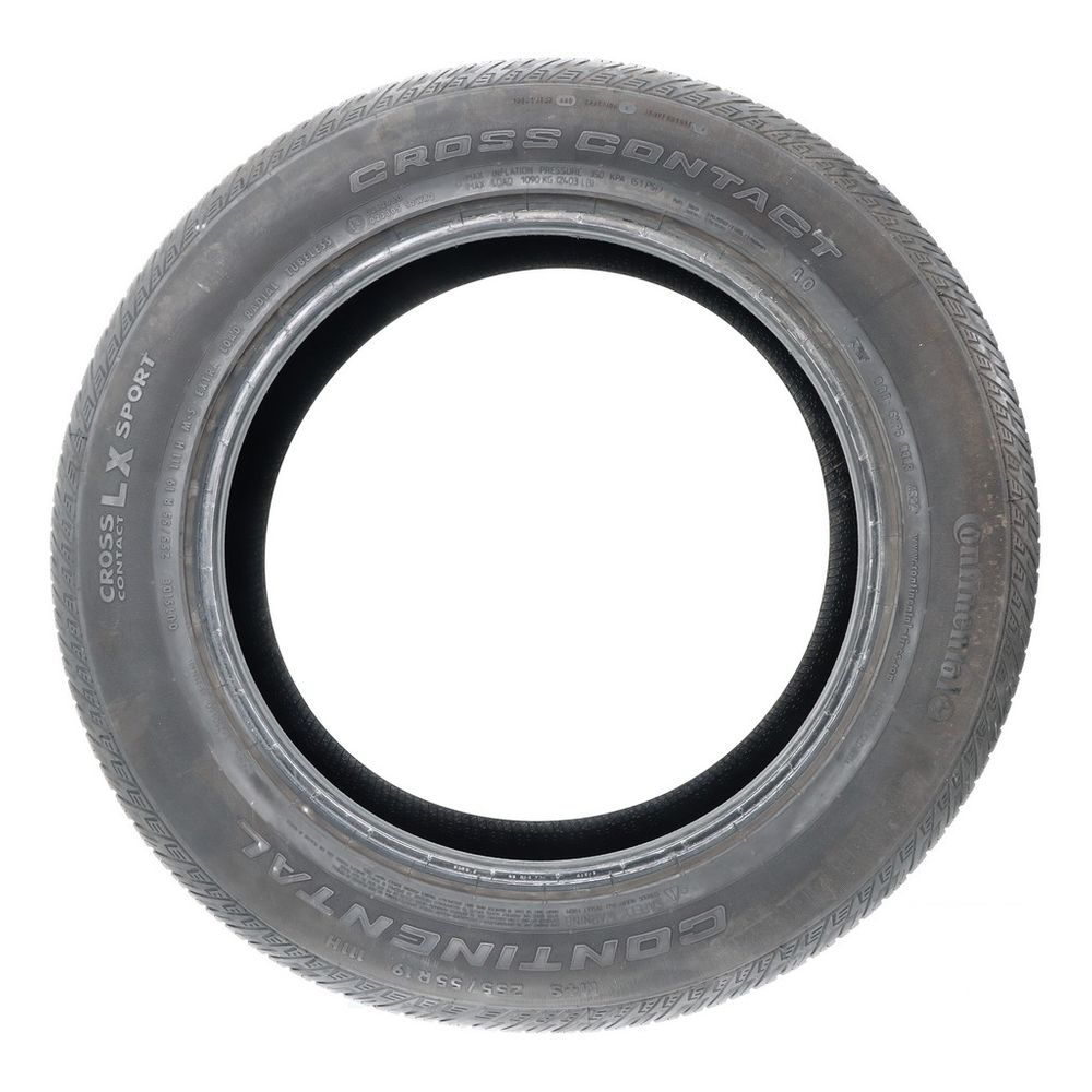 Used 255/55R19 Continental CrossContact LX Sport AO 111H - 9.5/32 - Image 3