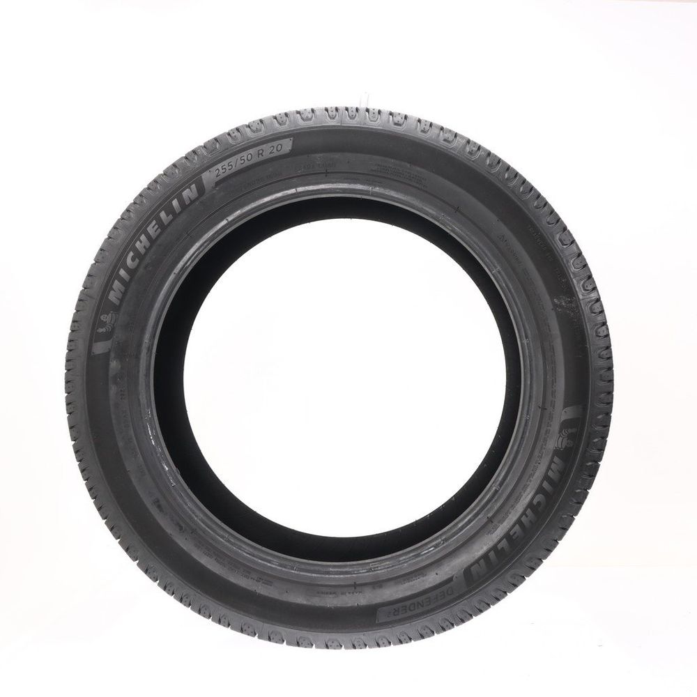 Set of (2) Used 255/50R20 Michelin Defender 2 109H - 10.5-11/32 - Image 3