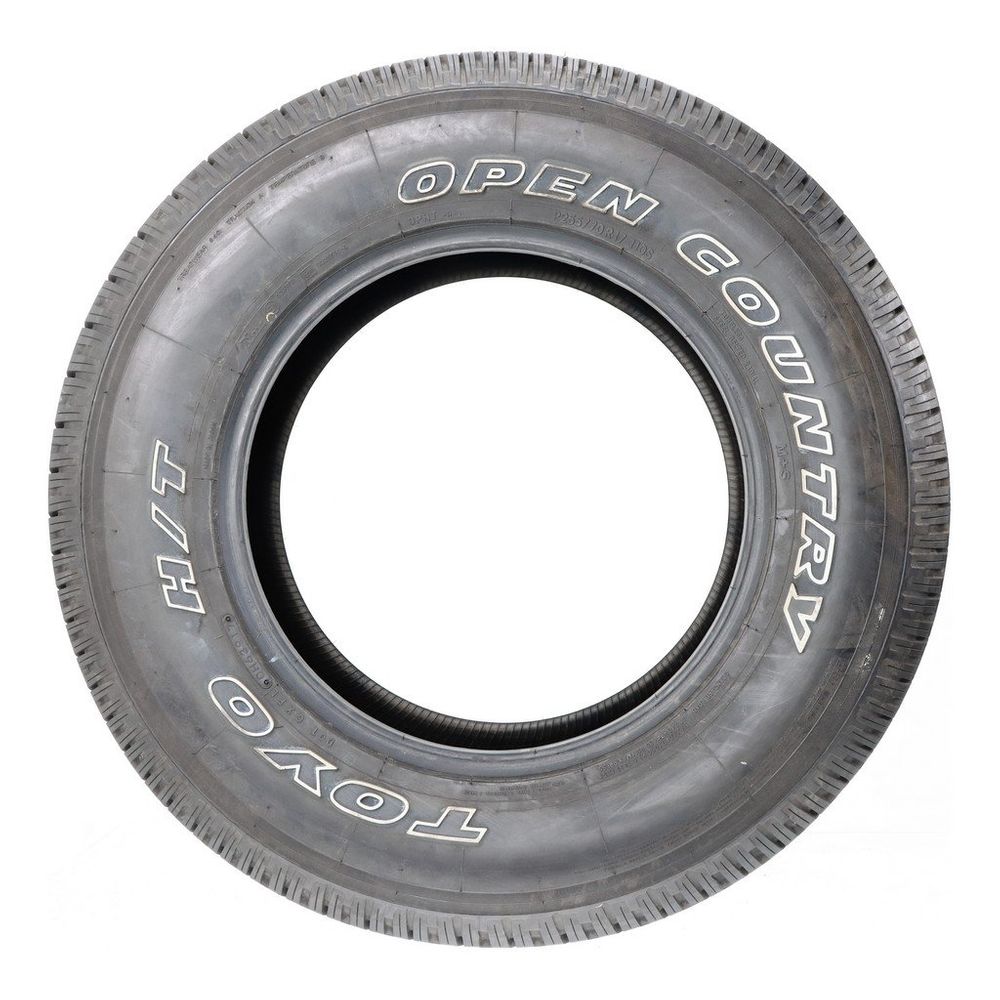 Used 255/70R17 Toyo Open Country H/T 110S - 11.5/32 - Image 3