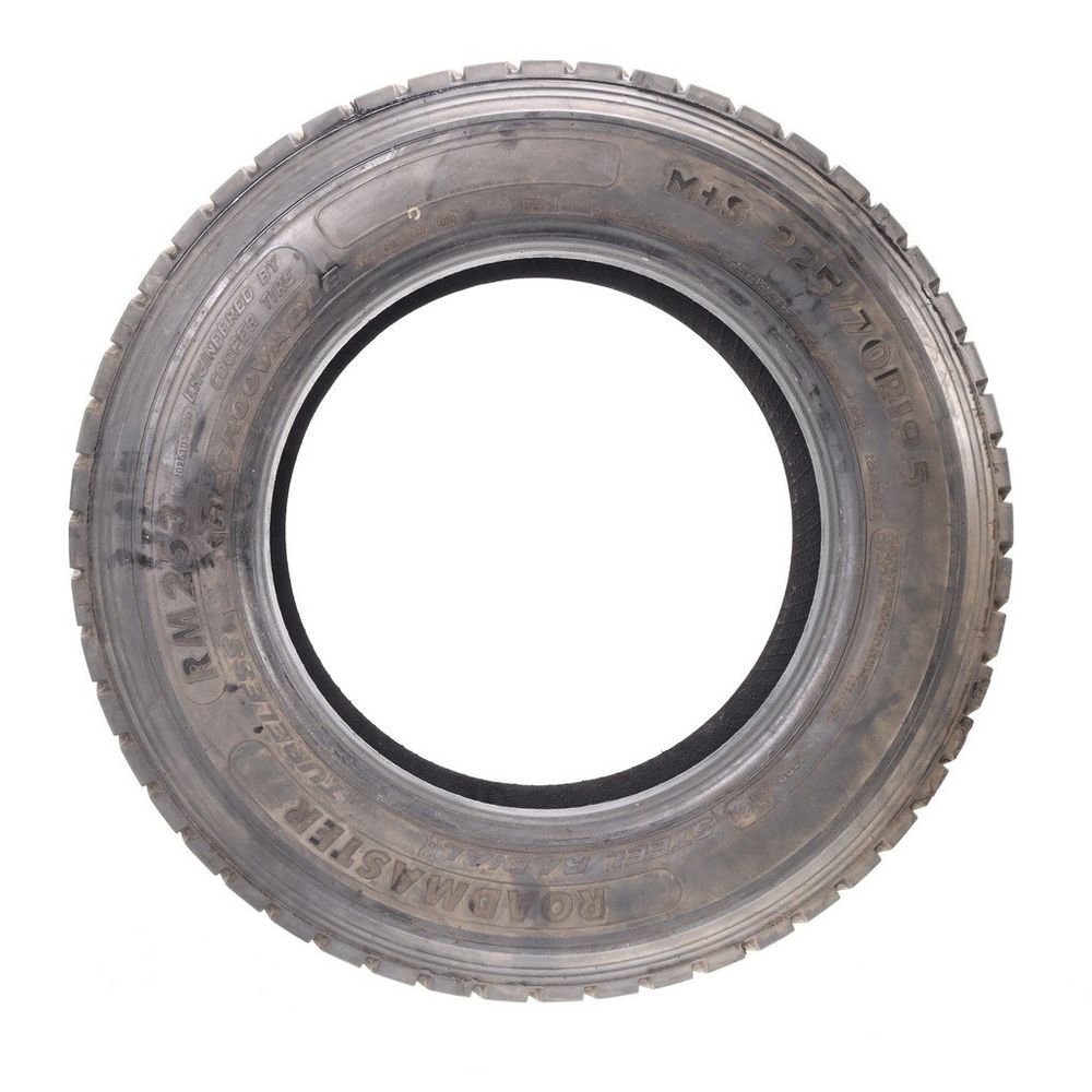 Used 225/70R19.5 Roadmaster RM253 128/126L - 18.5/32 - Image 3