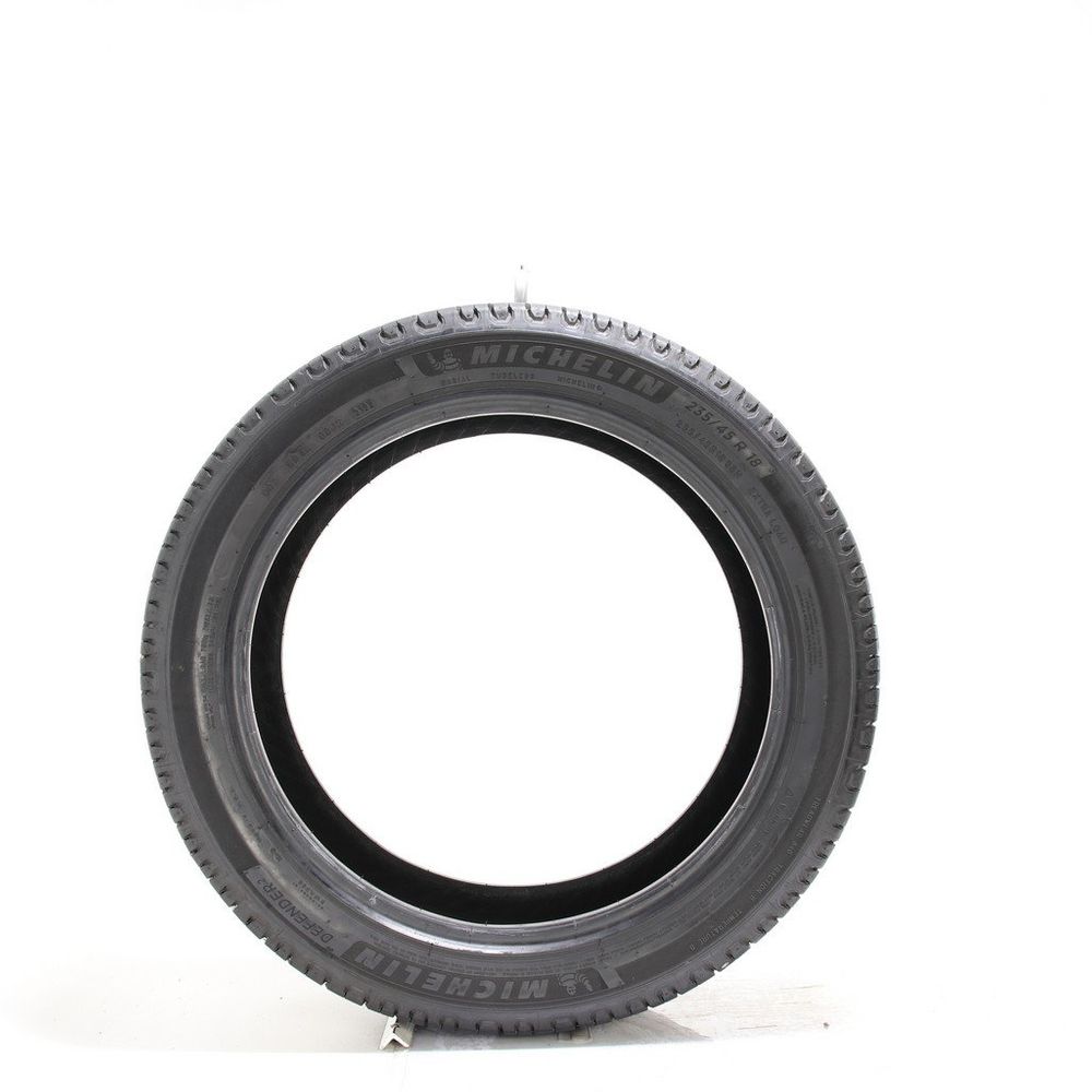 Set of (2) Used 235/45R18 Michelin Defender 2 98H - 8-9.5/32 - Image 3