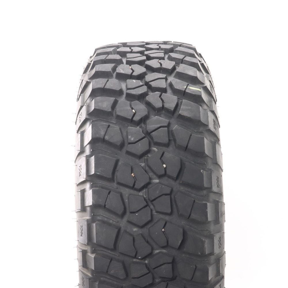 Used LT 35X12.5R15 BFGoodrich Mud-Terrain T/A KM2 113Q C - 17/32 - Image 2