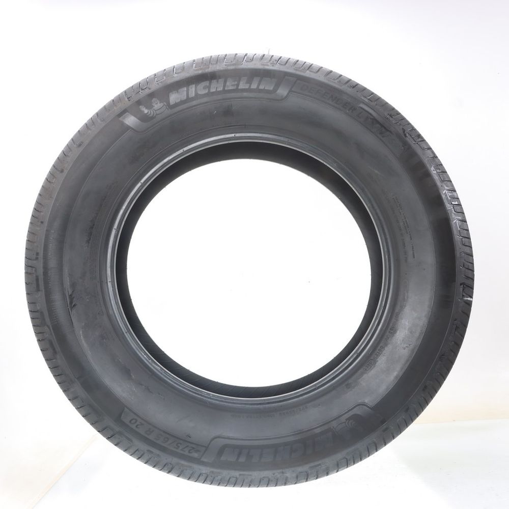 Used 275/65R20 Michelin Defender LTX M/S 2 116H - 10/32 - Image 3