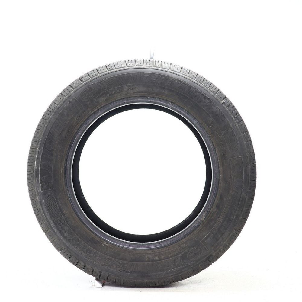 Set of (4) Used 225/65R17 Michelin Defender XT 102T - 8-8.5/32 - Image 6