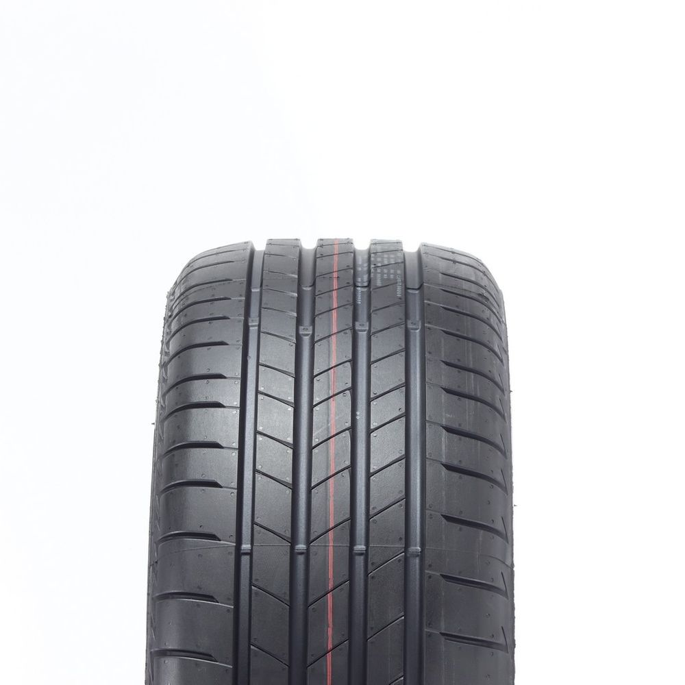 Set of (4) New 215/55R17 Bridgestone Turanza T005 94V - 9/32 | Utires