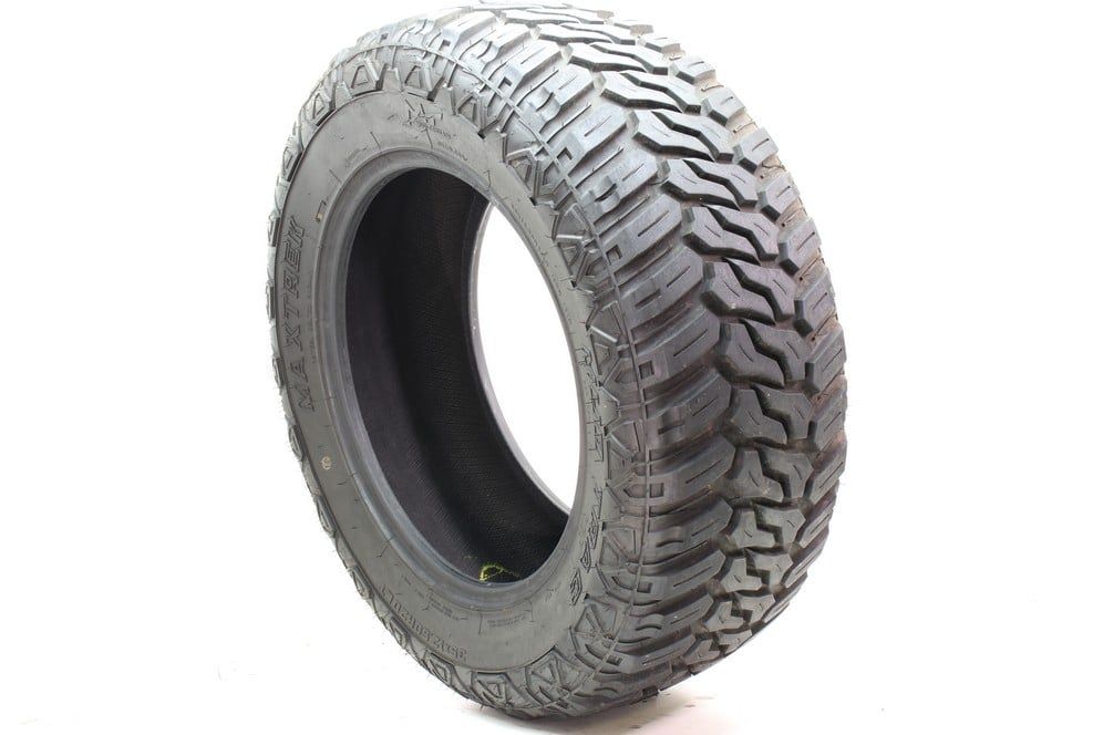 Set of (2) Used LT 35X12.5R20 Maxtrek Mud Trac 121Q E - 12.5-14/32 - Image 1