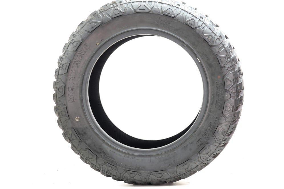 Set of (2) Used LT 35X12.5R20 Maxtrek Mud Trac 121Q E - 12.5-14/32 - Image 3
