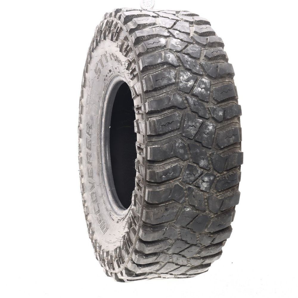 Used LT 37X12.5R17 Cooper Discoverer STT Pro 124Q D - 10/32 - Image 1