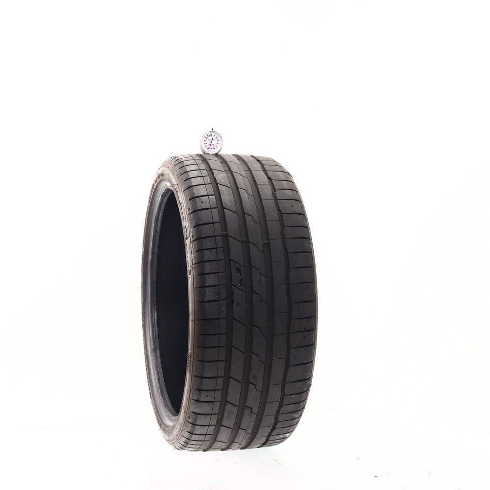 Set of (4) Used 235/35R19 Hankook Ventus S1 evo3 91Y - 7.5-8.5/32 - Image 1