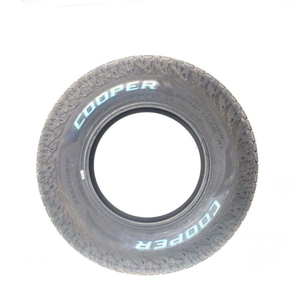New 255/70R16 Cooper Discoverer Road+Trail AT 115T - Image 3