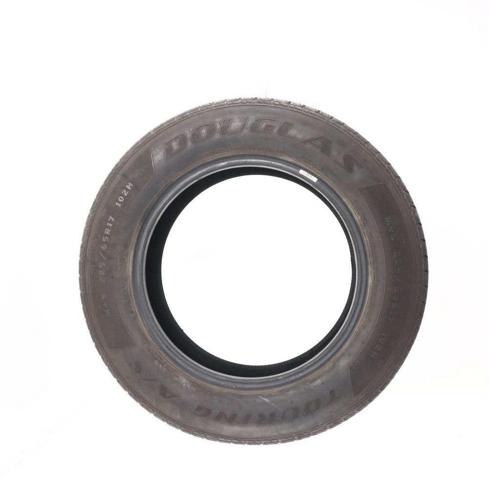 Set of (2) Used 225/65R17 Douglas Touring A/S 102H - 5-6.5/32 - Image 6