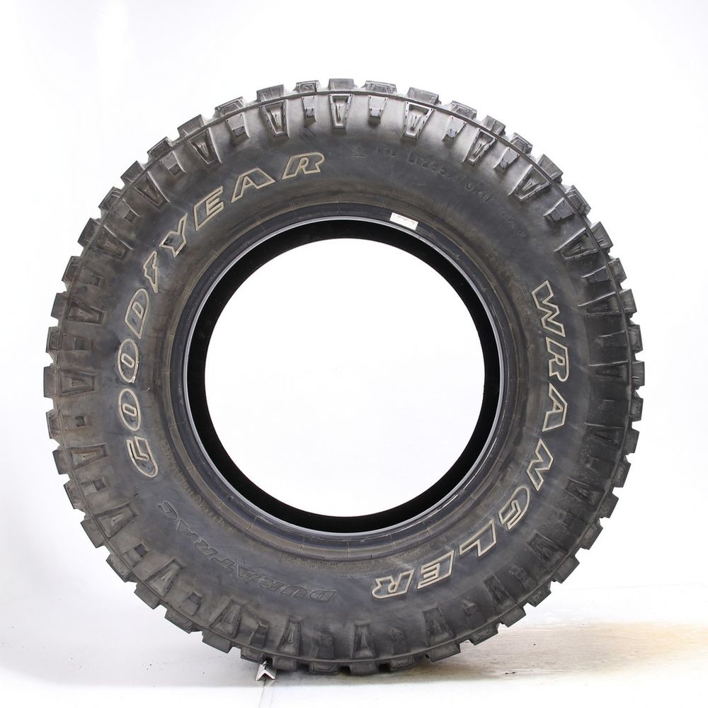 Set of (2) Used LT 285/70R17 Goodyear Wrangler Duratrac 121/118Q E - 15-16.5/32 - Image 3