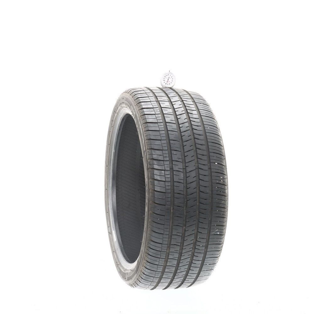 Set of (2) Used 235/40R19 Kenda Vezda Touring A/S 96V - 7.5/32 - Image 1