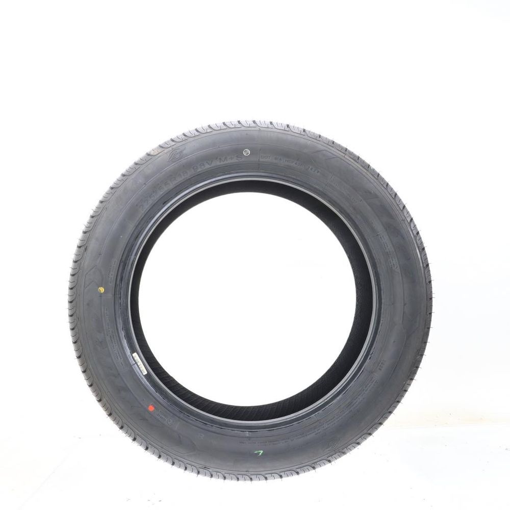 New 225/55R18 Atturo AZ600 98V - Image 3