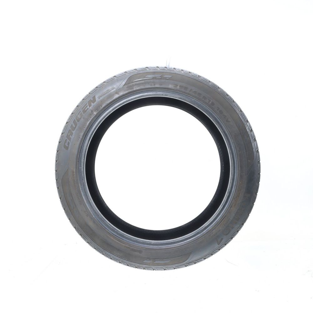 Used 255/45R19 Kumho Crugen Premium 104V - 8.5/32 - Image 3