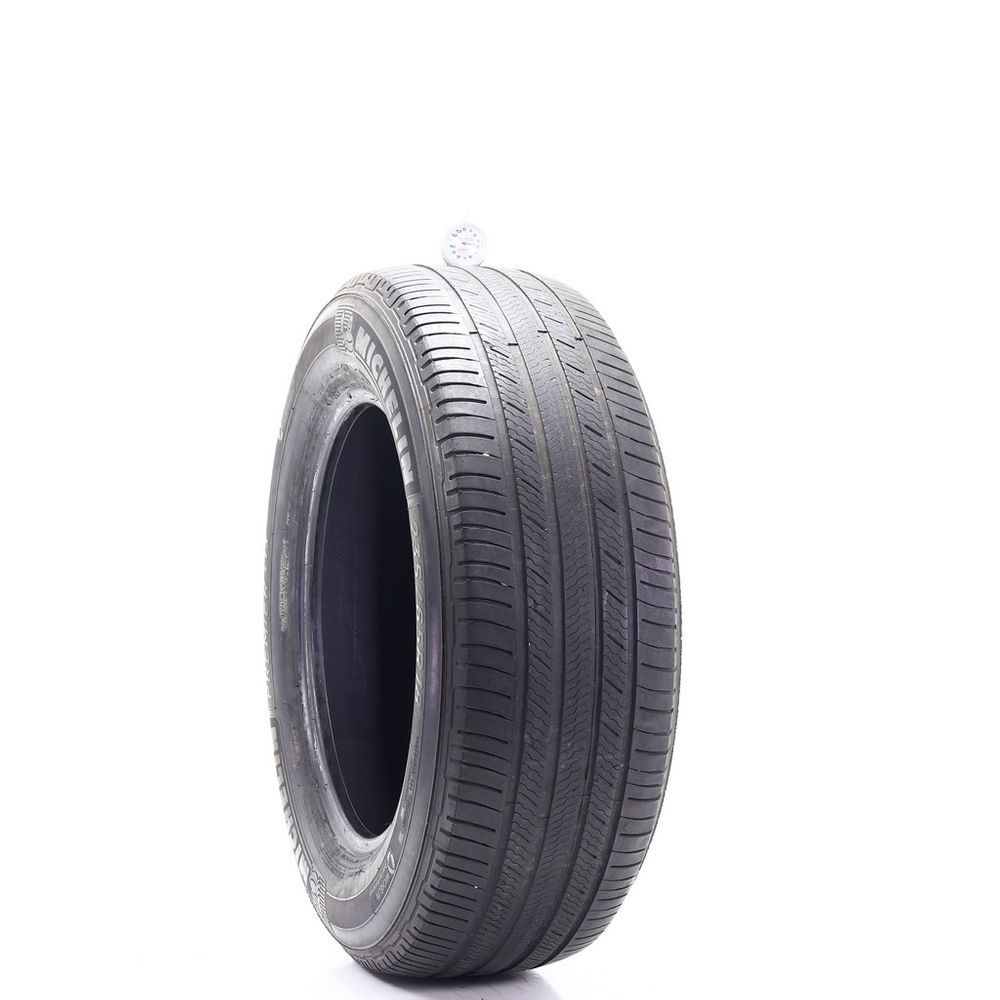 Set of (2) Used 235/65R18 Michelin Premier LTX 106H - 3.5-4.5/32 - Image 1