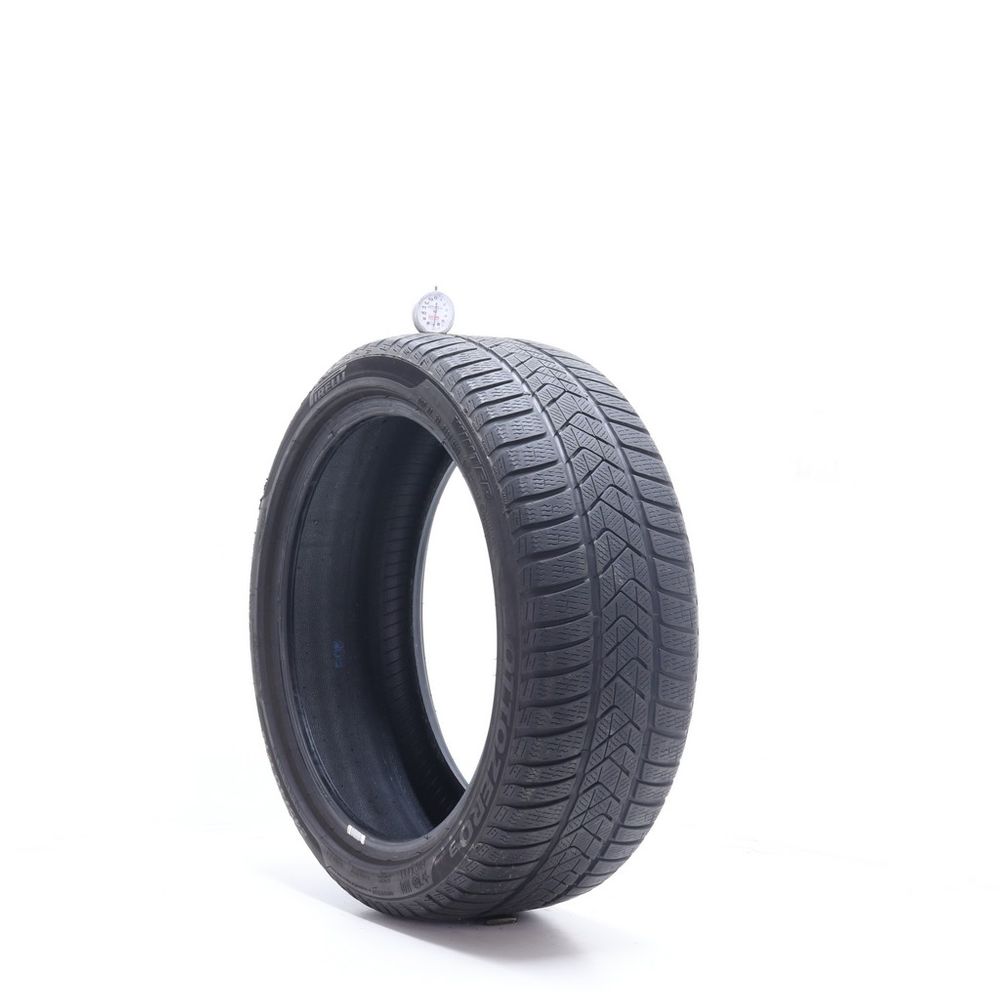 Used 245/40R19 Pirelli Winter Sottozero 3 MOE Run Flat 98V - 7/32 - Image 1