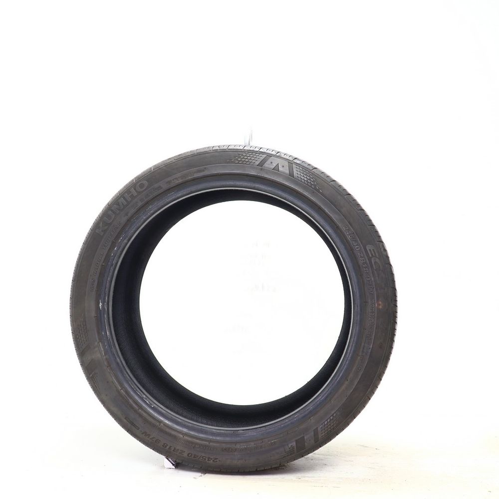 Used 245/40ZR18 Kumho Ecsta 4X II 97W - 6/32 - Image 3