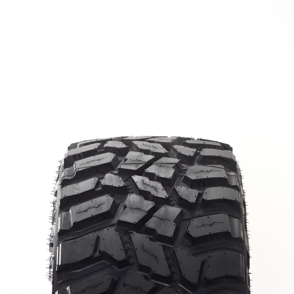 New LT 285/65R18 Cooper Discoverer STT Pro 125/122Q E - Image 2