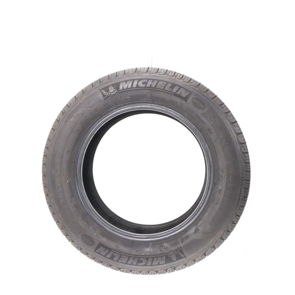 Set of (2) Used 205/65R15 Michelin Defender 94T - 7.5-8.5/32 - Image 6