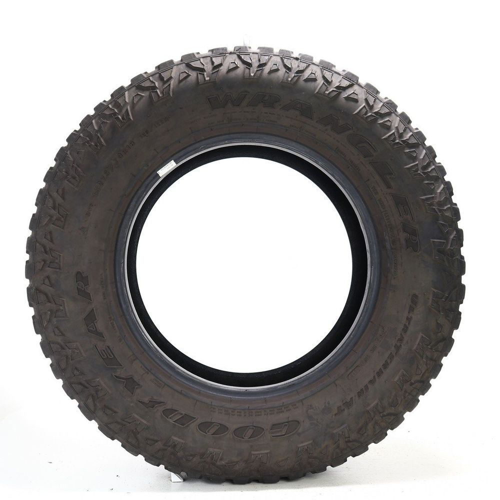 Set of (2) Used LT 275/70R18 Goodyear Wrangler Ultra Terrain AT 125/122Q E - 9.5-10/32 - Image 3