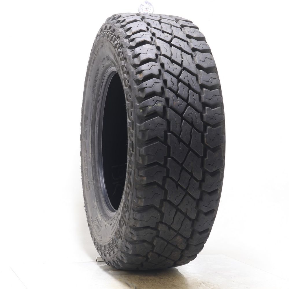 Used LT 275/70R18 Cooper Discoverer S/T Maxx 125/122Q E - 10.5/32 - Image 1