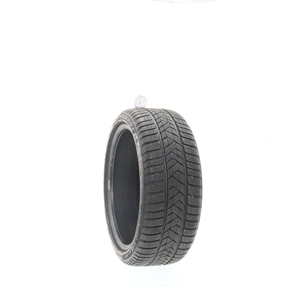 Used 225/40R18 Pirelli Winter Sottozero 3 Run Flat 92V - 7.5/32 - Image 1