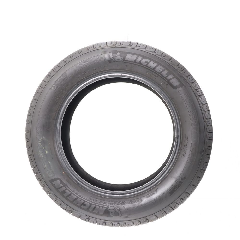 Set of (2) Used 225/65R17 Michelin X Tour A/S T+H 102H - 8.5/32 - Image 3