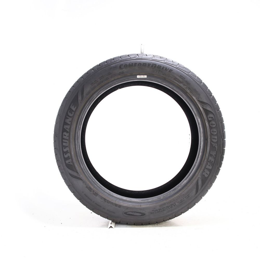 Used 235/50R19 Goodyear Assurance ComfortDrive 99V - 7.5/32 - Image 3