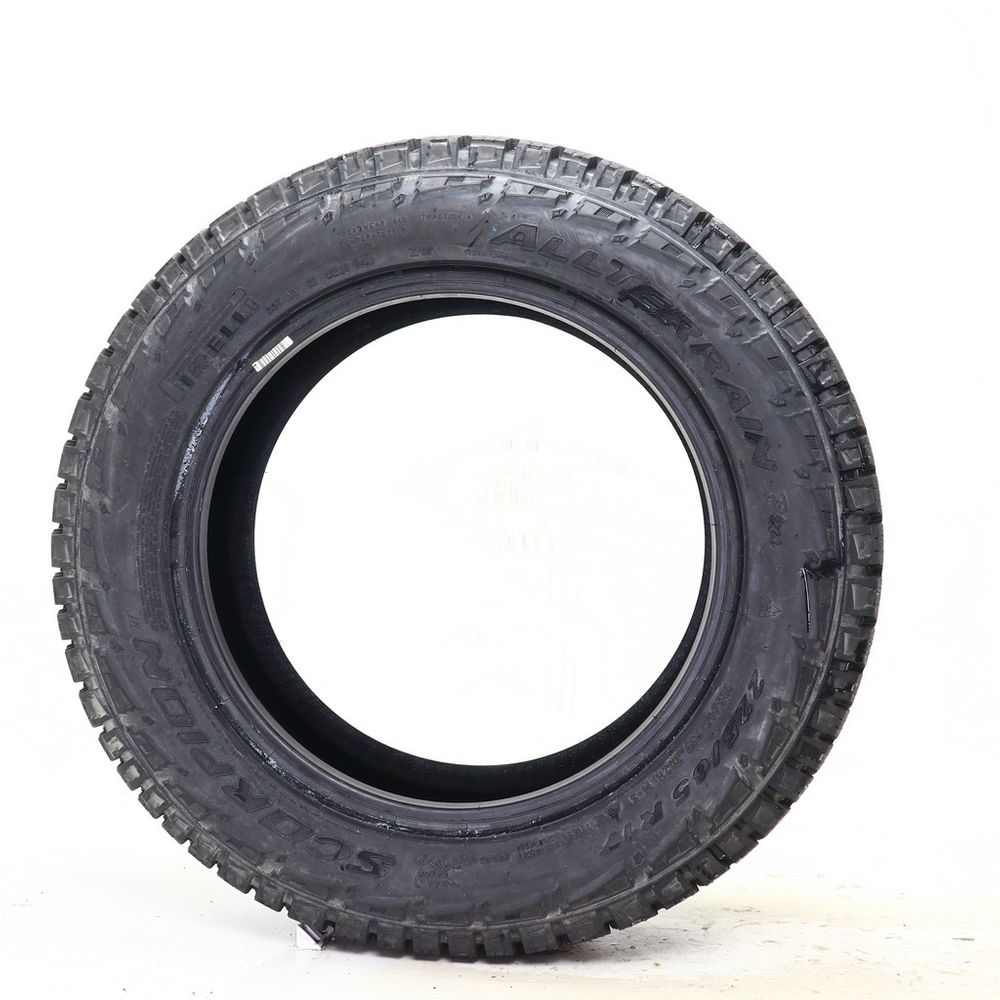 New 225/65R17 Pirelli Scorpion All Terrain Plus 102H - 12.5/32 - Image 3