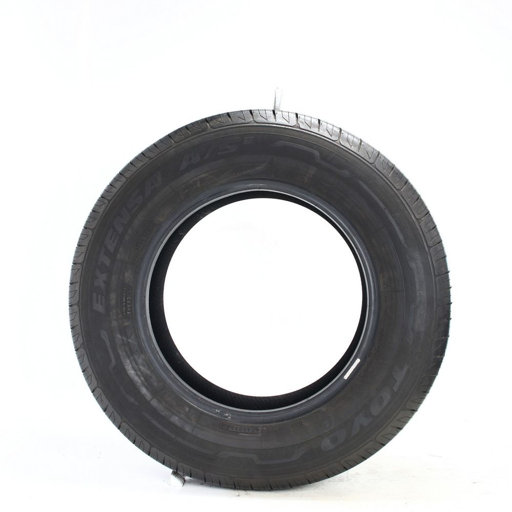 Set of (2) Used 235/65R16 Toyo Extensa A/S II 103T - 9.5-10/32 - Image 6