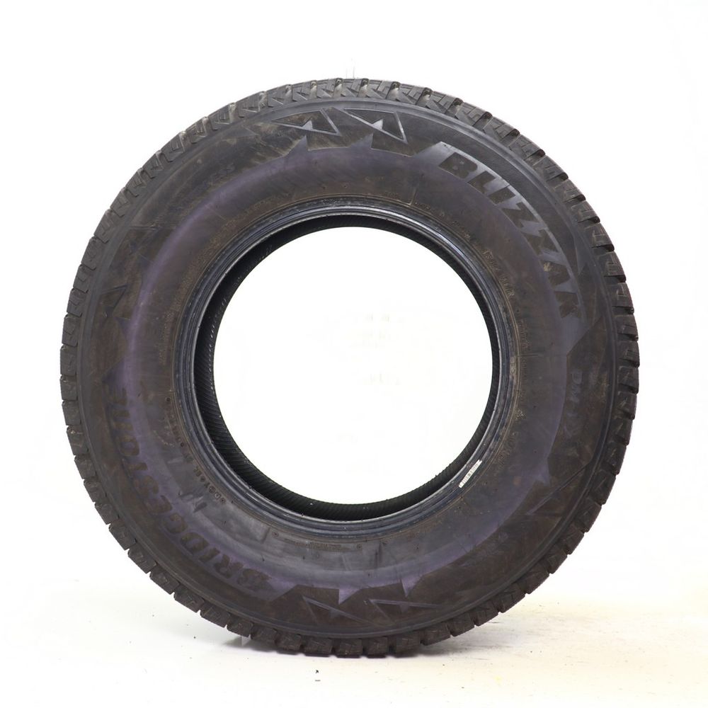 Set of (2) Used 245/75R16 Bridgestone Blizzak DM-V2 111R - 7.5-8/32 - Image 6