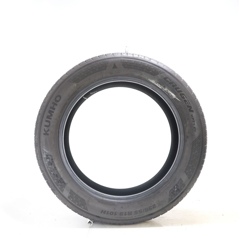 Set of (4) Used 235/55R19 Kumho Crugen HP71 EV 101H - 7-8.5/32 - Image 3