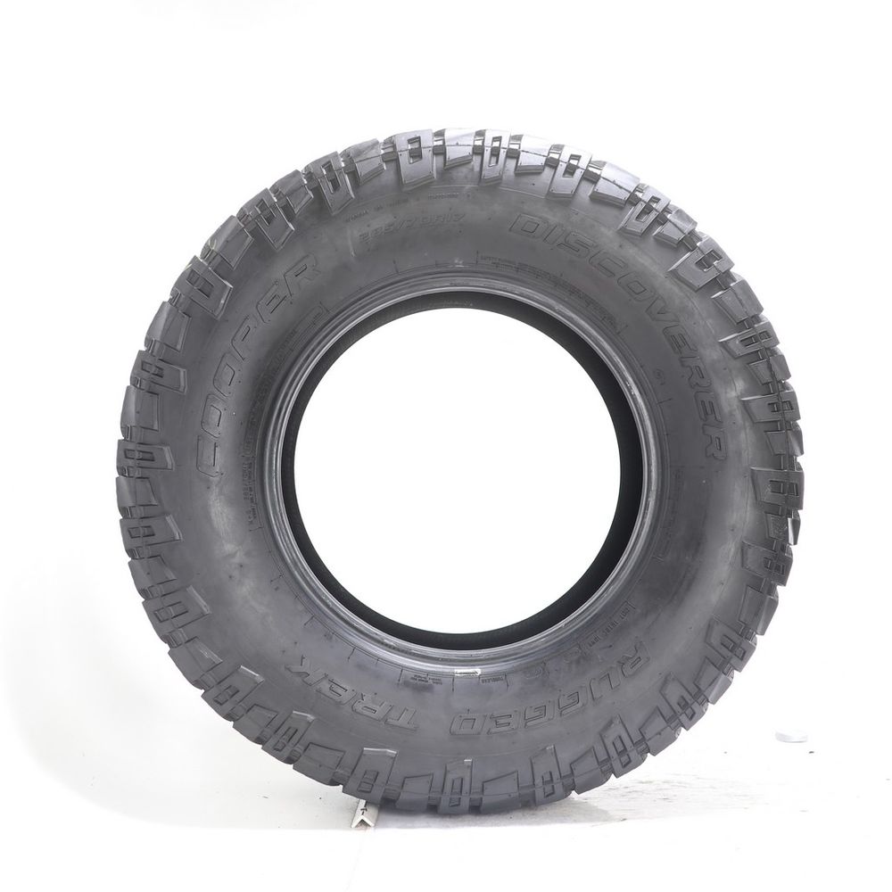 Used 285/70R17 Cooper Discoverer Rugged Trek 116T - 15/32 - Image 3