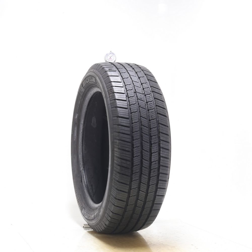Set of (4) Used 235/55R19 Michelin Defender LTX M/S 105H - 8.5-10/32 - Image 1