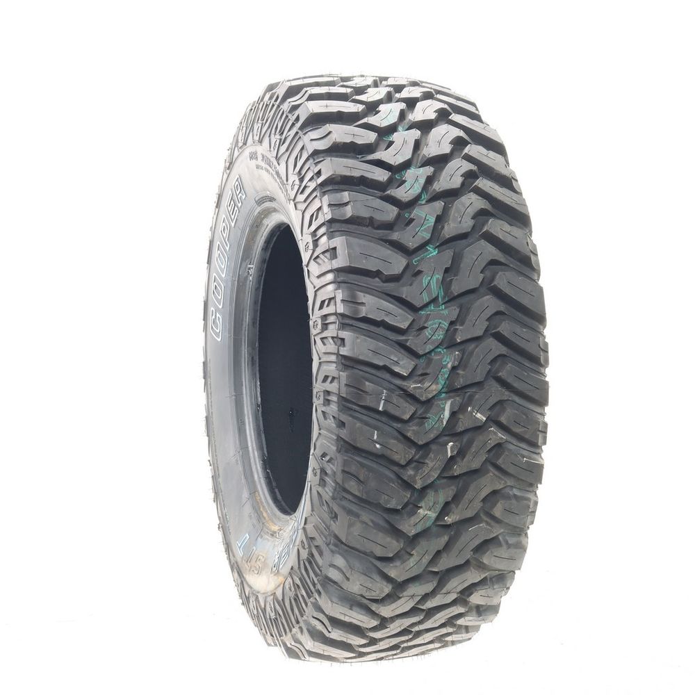 Used LT 35X12.5R17 Cooper Discoverer STT 110Q D - 20/32 - Image 1