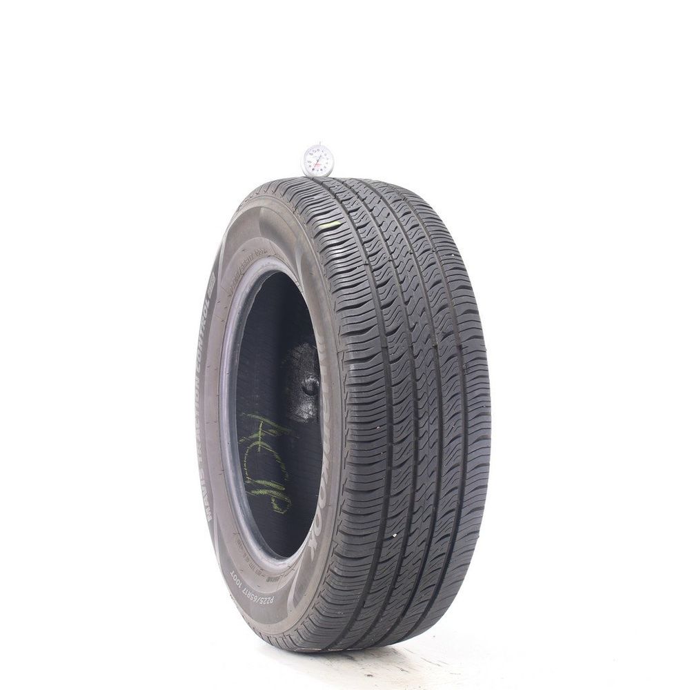 Set of (2) Used 225/65R17 Hankook Mavis Traction Control 4Season 100T - 7-8/32 - Image 4