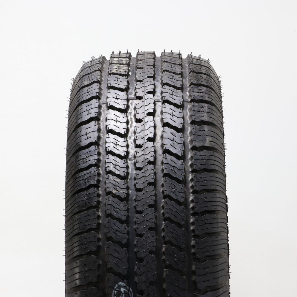 Driven Once 265/70R17 Multi-Mile Wild Country XRT II 115S - 10.5/32 - Image 2