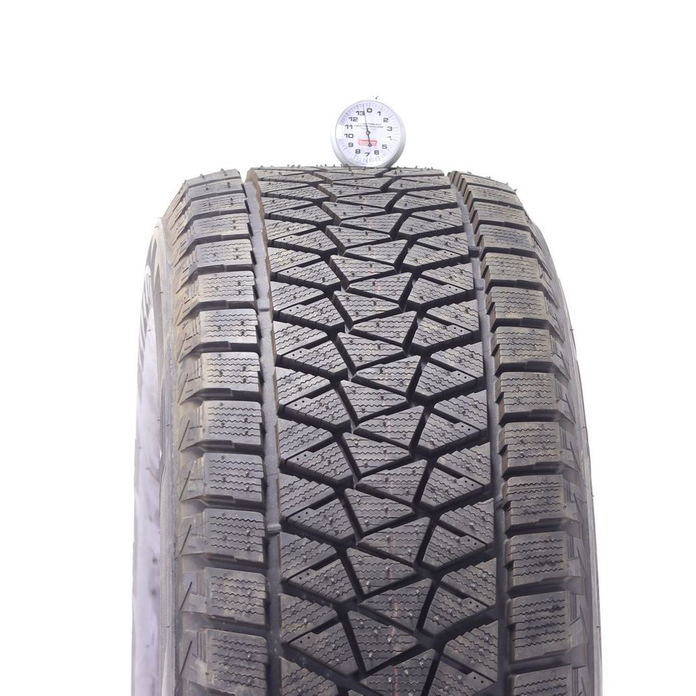 Used 275/60R18 Bridgestone Blizzak DM-V2 113R - 13.5/32 - Image 2