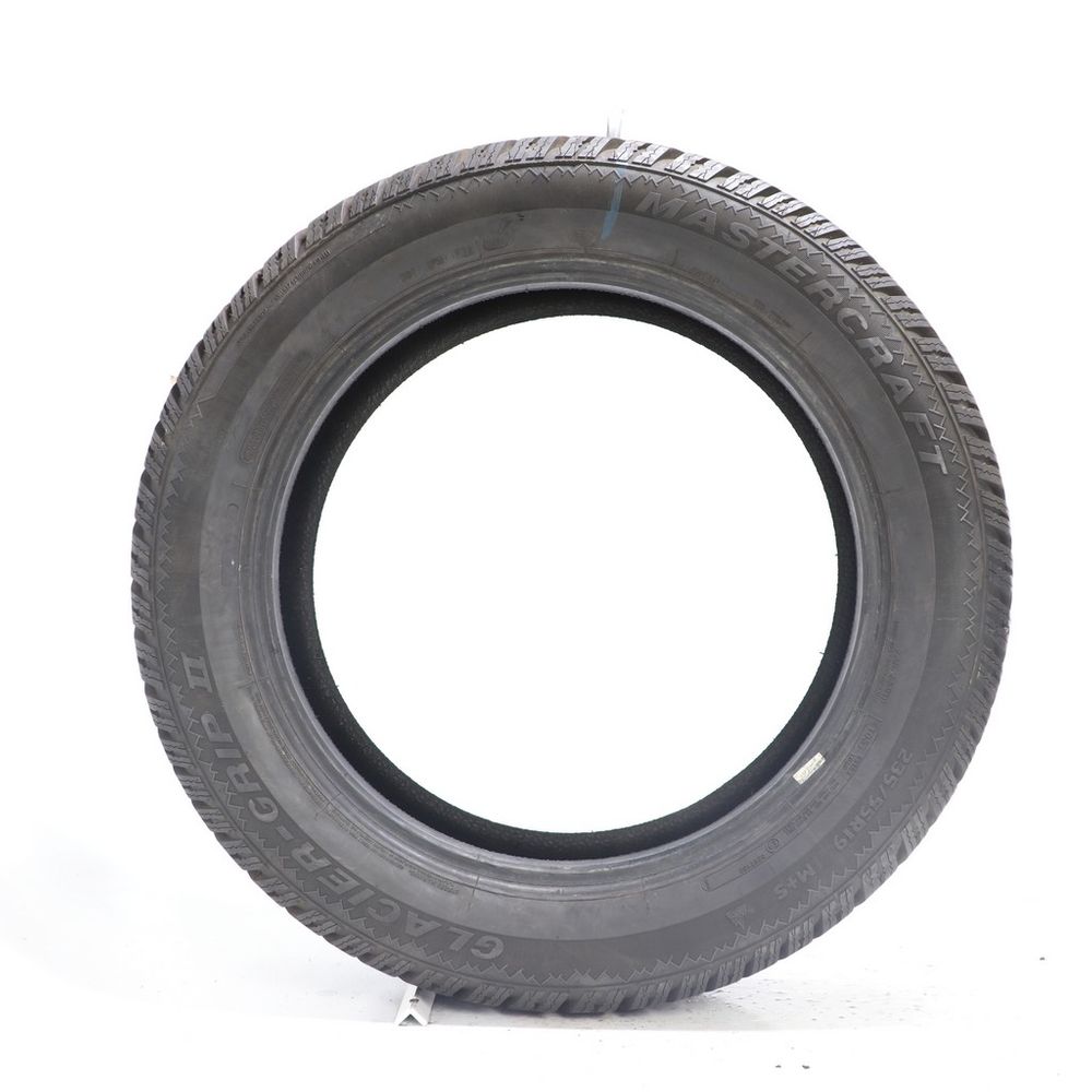 Used 235/55R19 Mastercraft Glacier Grip II 105T - 11.5/32 - Image 3