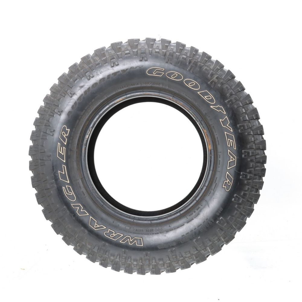 Used LT 265/75R16 Goodyear Wrangler Authority A/T 123/120Q E - 9/32 - Image 3