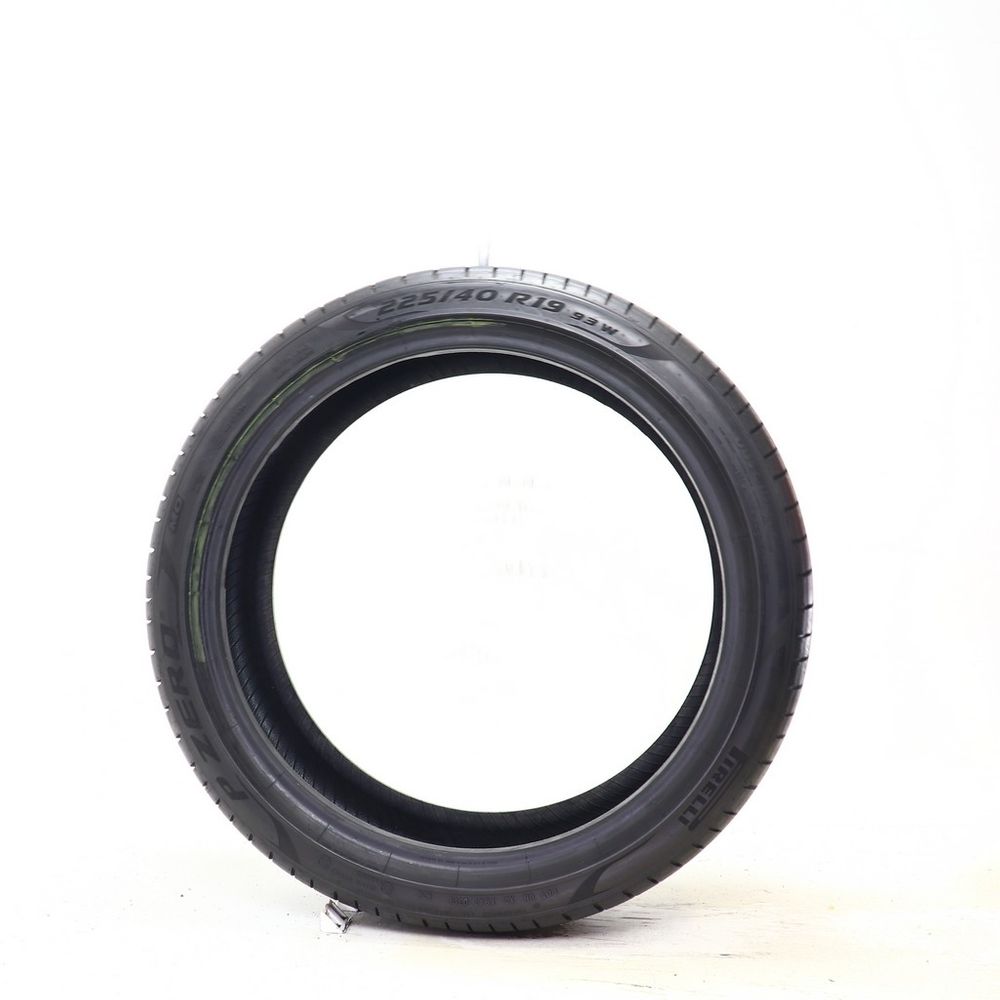 Used 225/40R19 Pirelli P Zero PZ4 MO 93W - 7.5/32 - Image 3