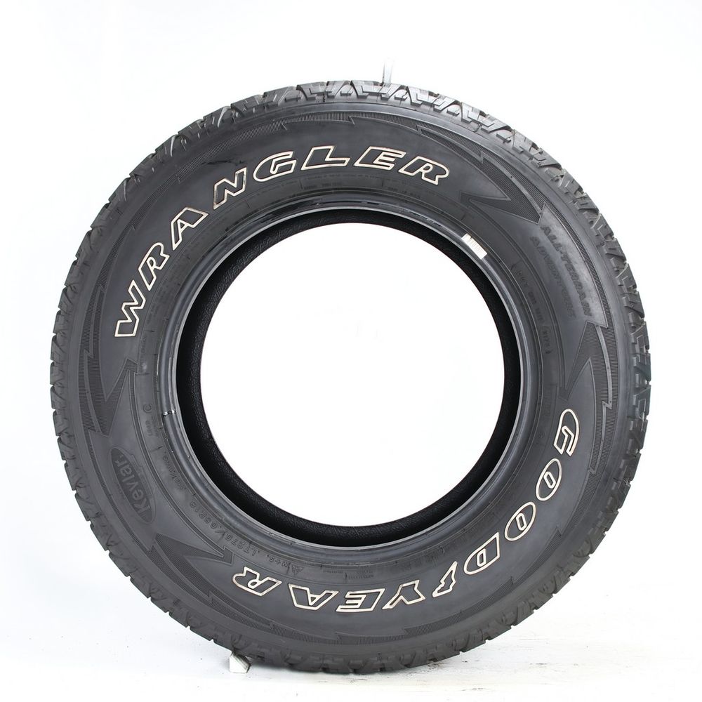 Set of (2) Used LT 275/65R18 Goodyear Wrangler All-Terrain Adventure Kevlar 113/110S C - 11-11.5/32 - Image 3