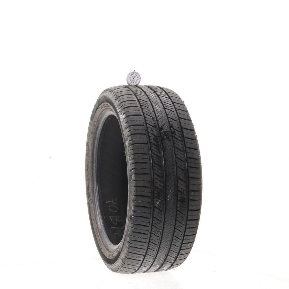 Set of (2) Used 235/45R18 Michelin Defender 2 98V - 7.5-8/32 - Image 4