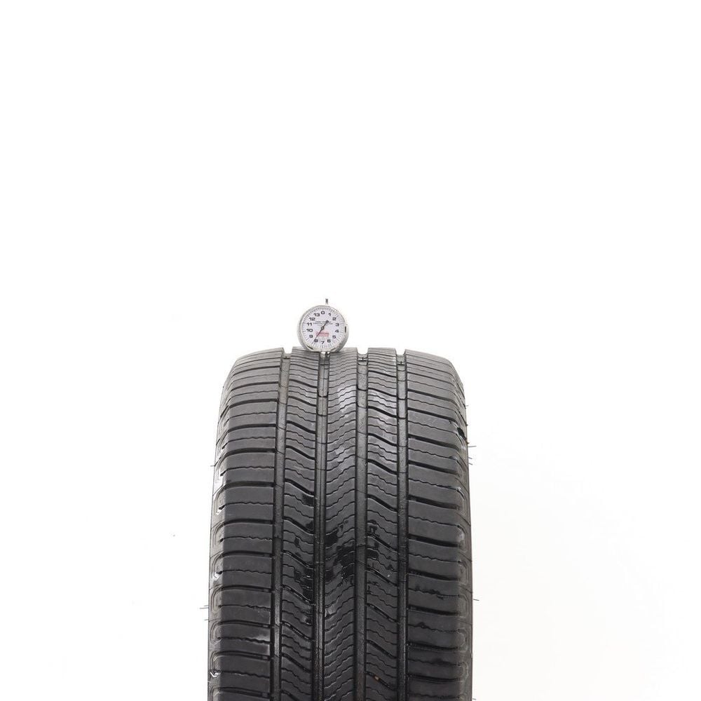 Set of (2) Used 235/45R18 Michelin Defender 2 98V - 7.5-8/32 - Image 5