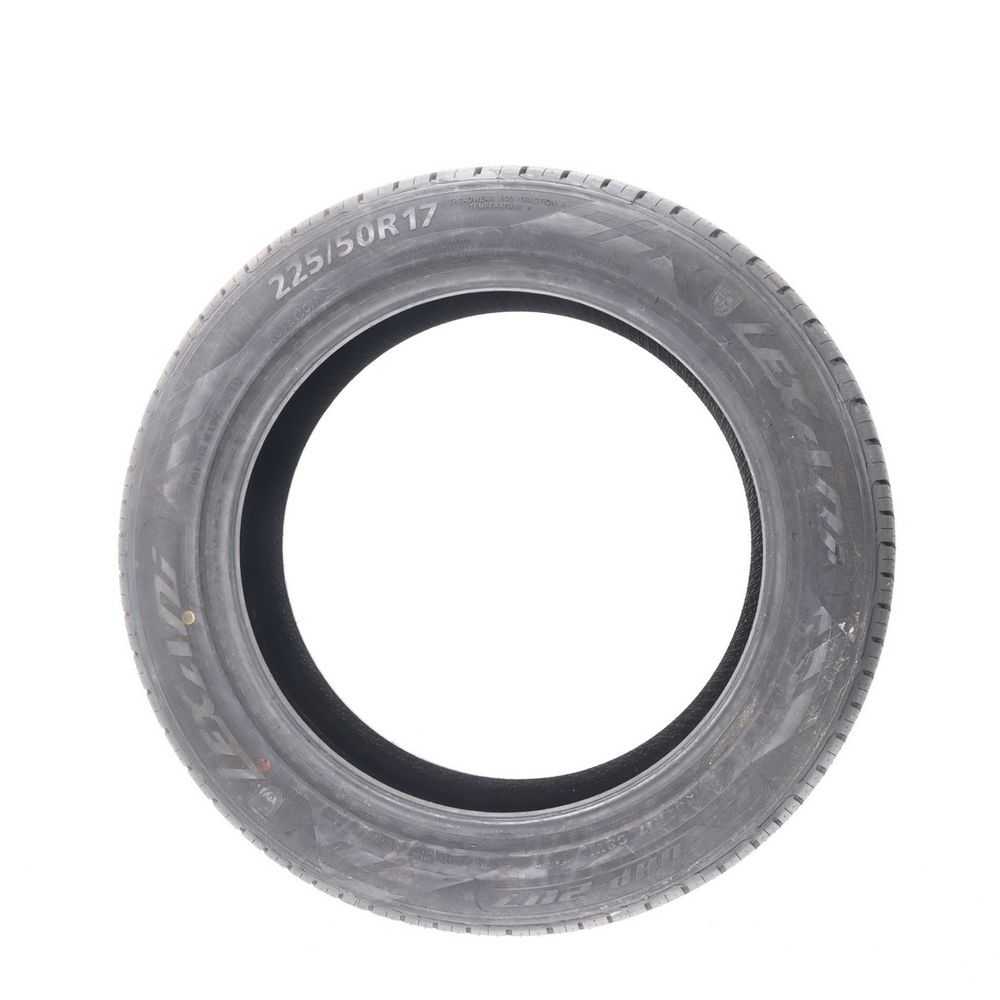 Set of (4) New 225/50ZR17 Lexani LXUHP-207 98W - Image 3