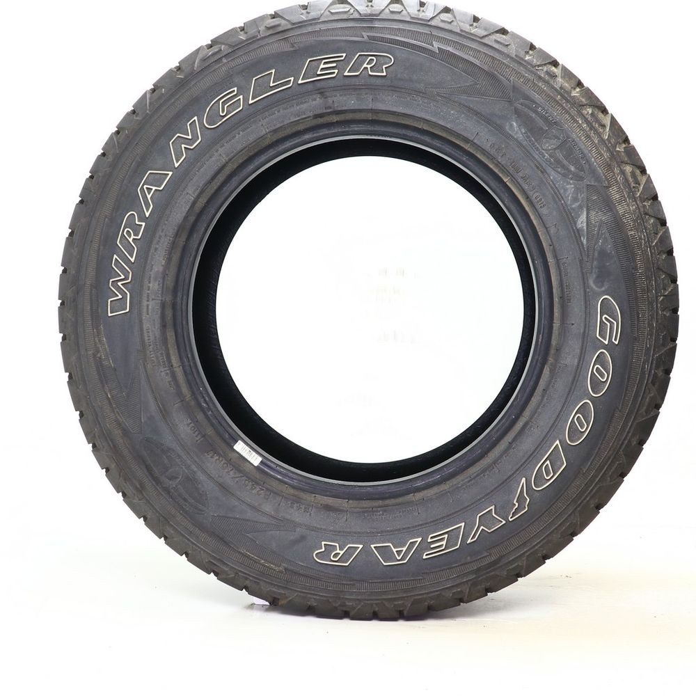 Set of (2) Used 245/75R17 Goodyear Wrangler Silent Armor 110T - 9.5-10. ...